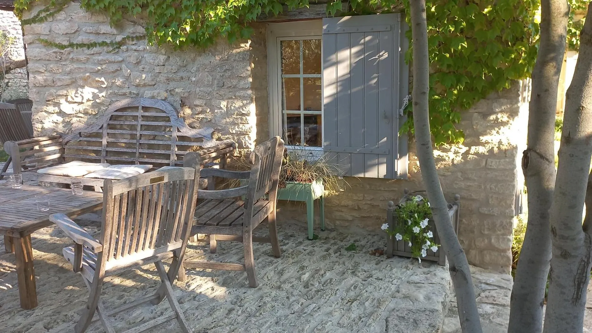 גורדס Le Mas Du Lavoir